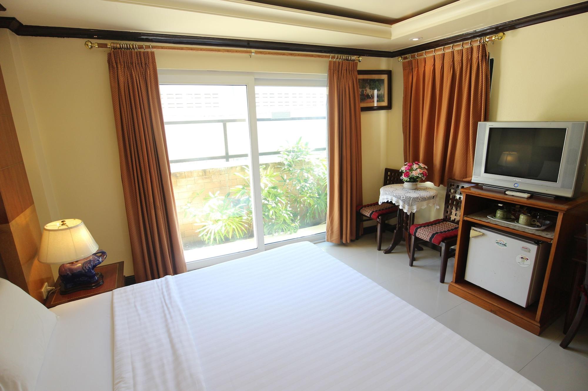 Phi Phi Hotel Экстерьер фото