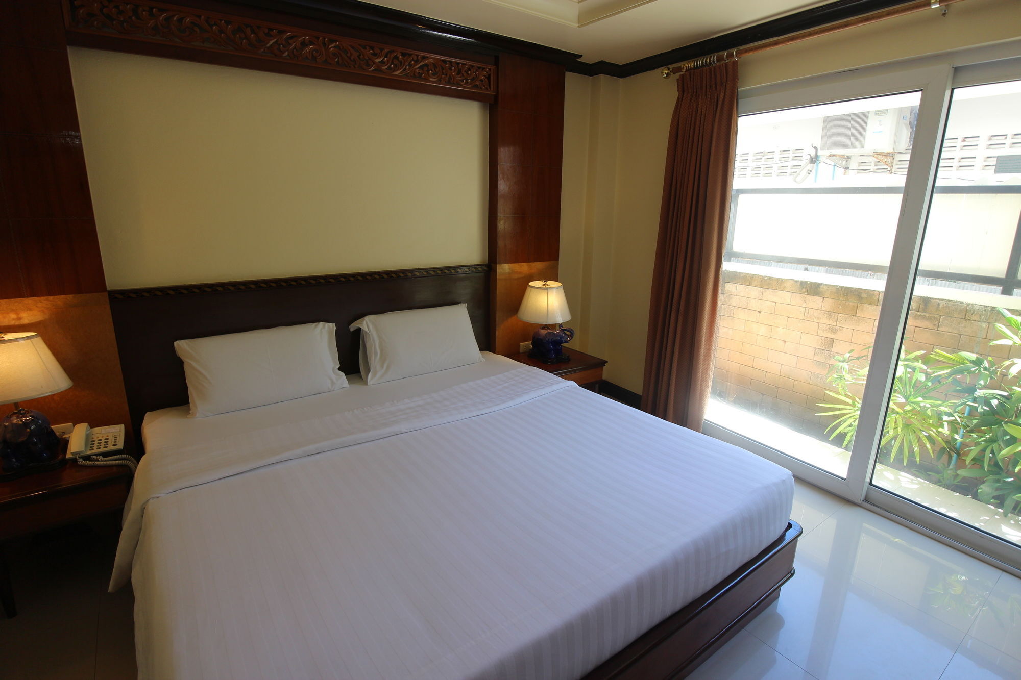 Phi Phi Hotel Экстерьер фото