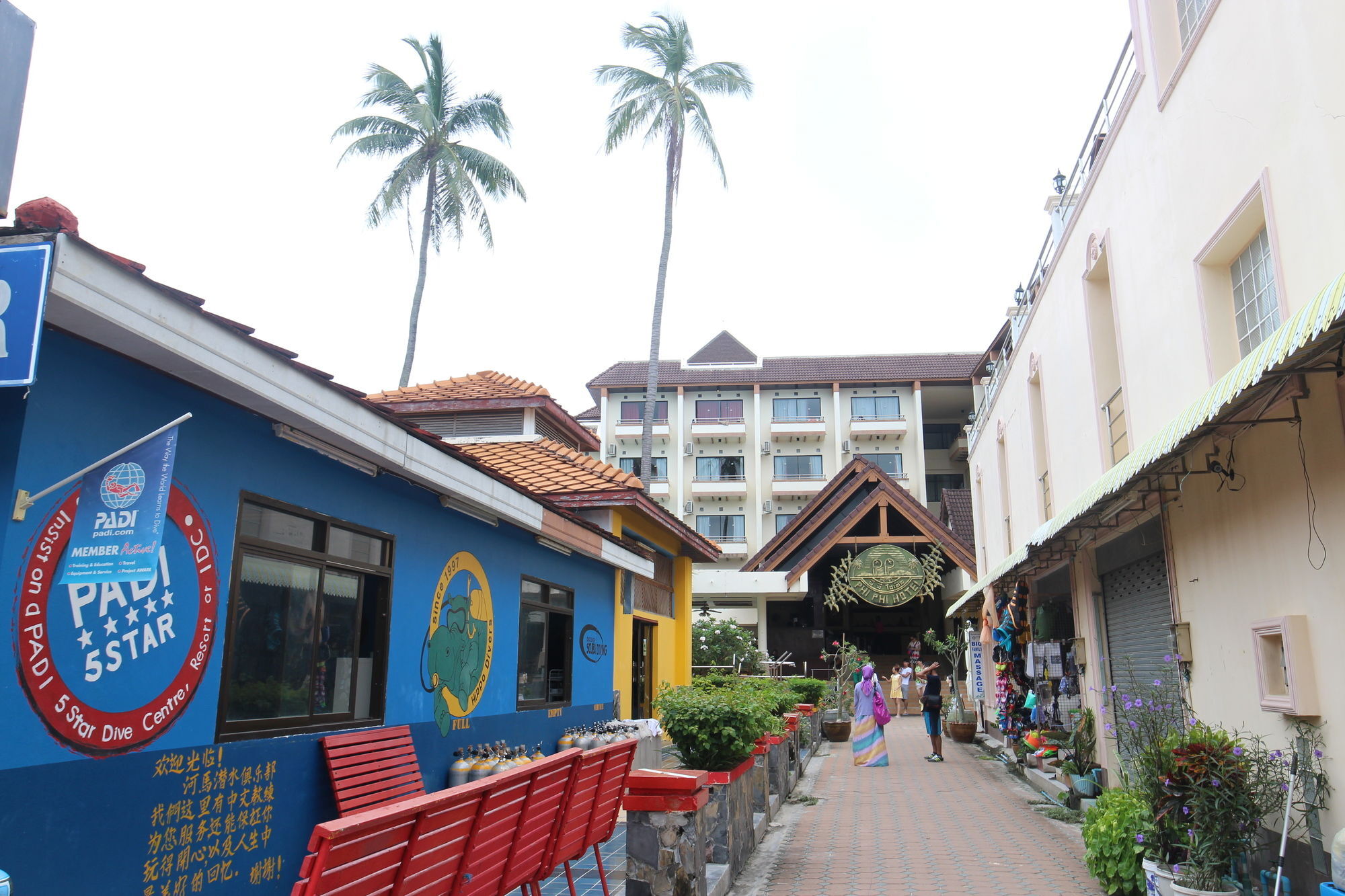 Phi Phi Hotel Экстерьер фото